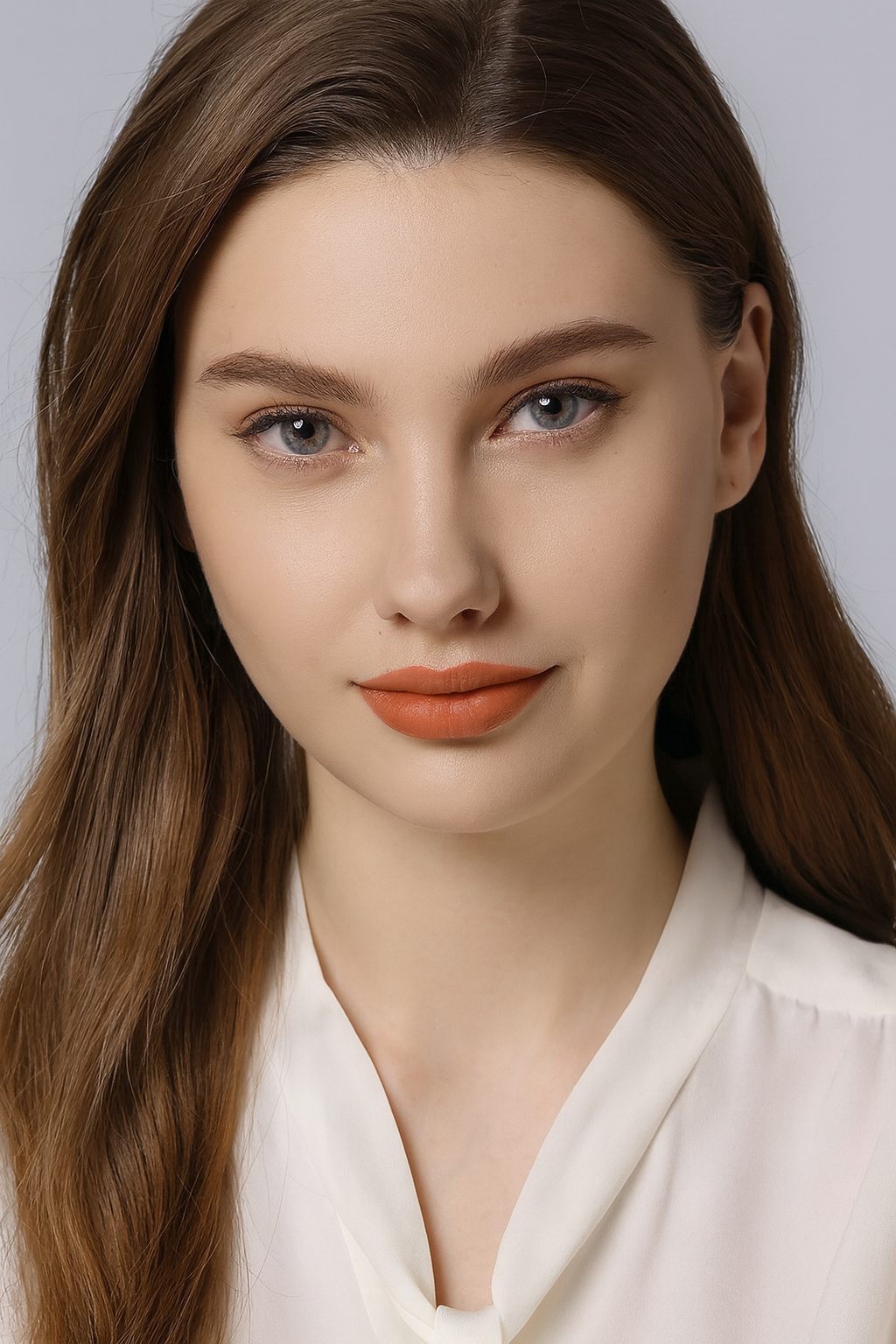 Model wearing Diamond gray contacts for a subtle silver-gray eye transformation